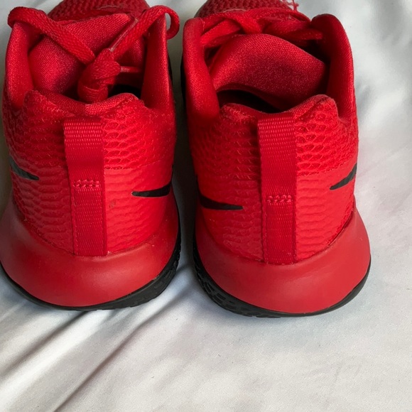 Nike Zoom Live Sneakers AH7566-600 7.5 EUC - Picture 2 of 9